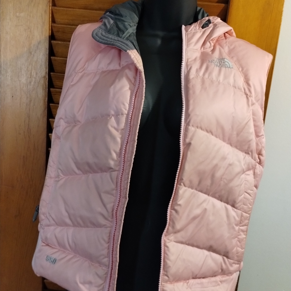 The North Face Women's Pink Puffer Vest - Picture 6 of 8